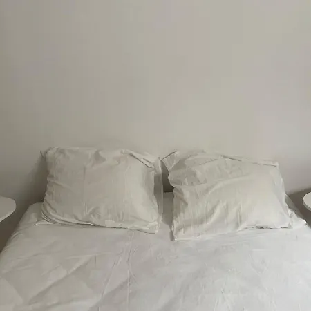 Le Wolf - 1 Chambre Dans Un T3 - 5Mn Tram Du Centre Ville - 15Mn Tram Gare Tgv Mulhouse - Wifi - Parking Exterior foto